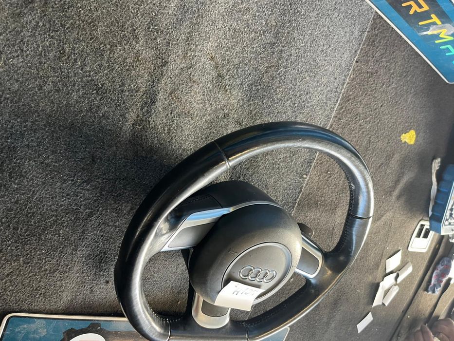 Волан и бег за Ауди Audi TT A3 A4 A6 8J0419091A комплект ном 104