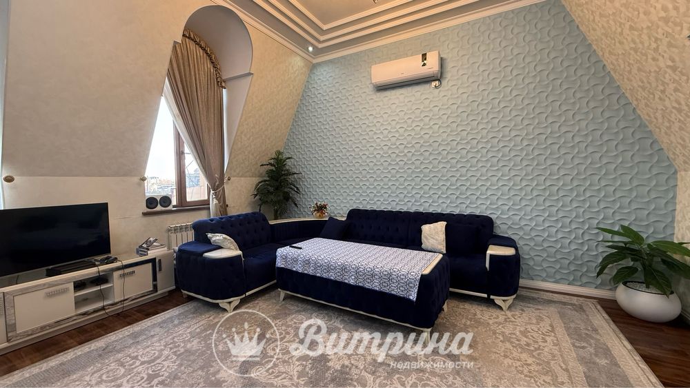 Срочная продаётся 3 комнатная+мансарда на метро Беруни, Хувайдо