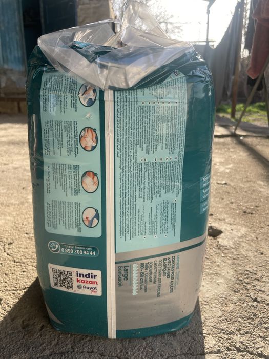 Продам взлозлые подгузники Joly