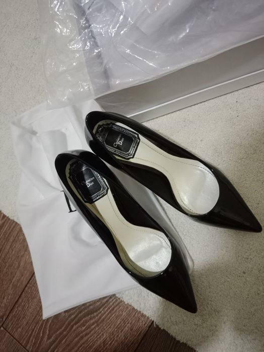 Продам туфли лодочки