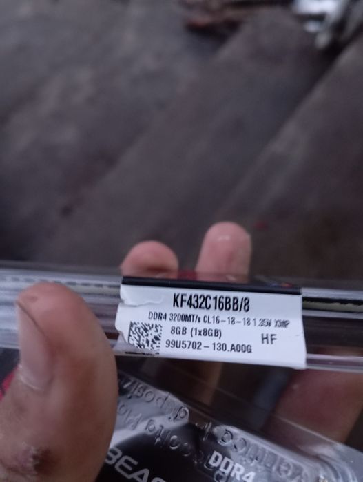 Vând GB RAM noi nouți