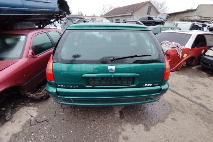 Usa / Portiera fata stanga Peugeot 306 2000 2.0 MT HDI (90 hp)
