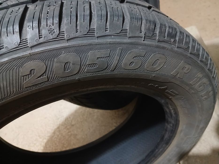 Cauciucuri R16 Dacia Sandero Logan 205/60/16