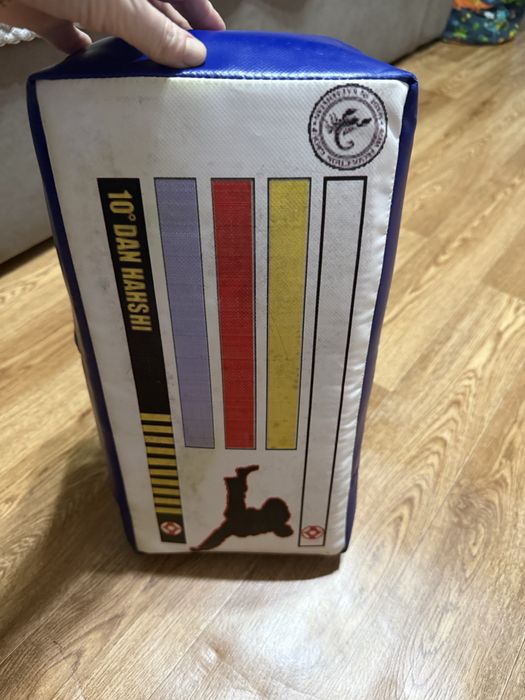 Продам макивару, б/у