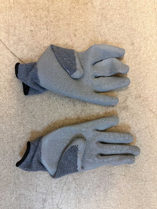 Ножица за ламарина/Чук кофражистки /Ръкавици/Кука за лебедка