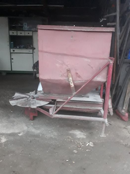 Mig azot ,de împrăștiat semine