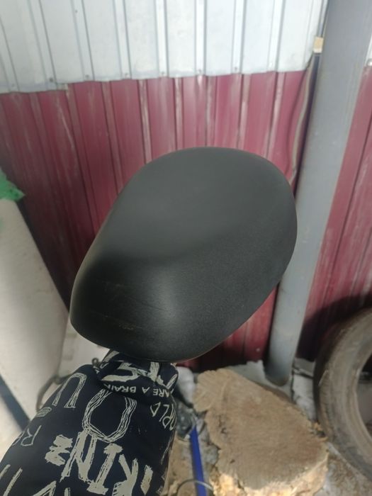 Сиденье для электровелосипеда