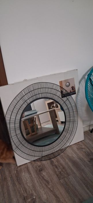 Oglinda rama metalica 80×80 noua