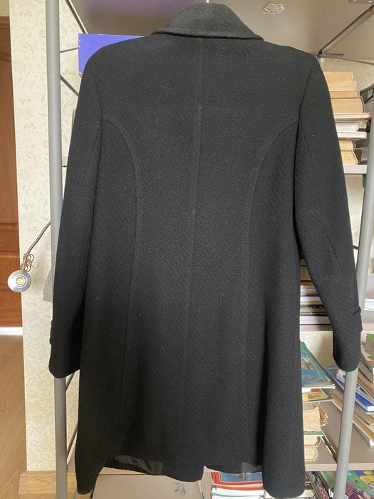 Полупальто европейские разные