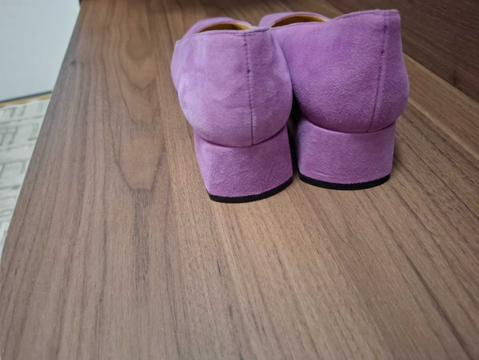 Обувки- нови- 38- ми вомер