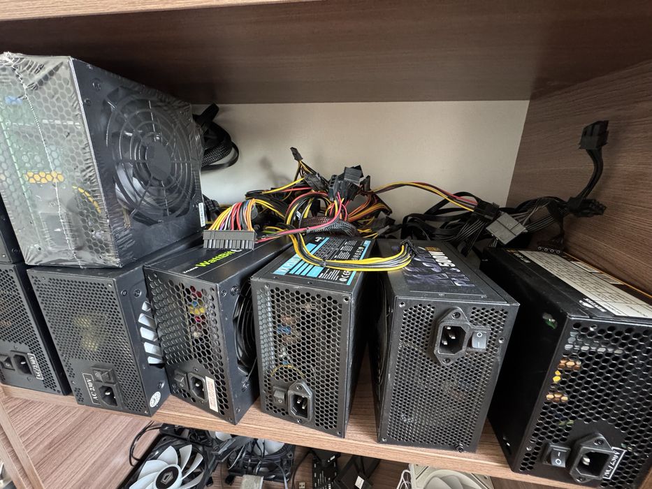 Продам блок питания 700w