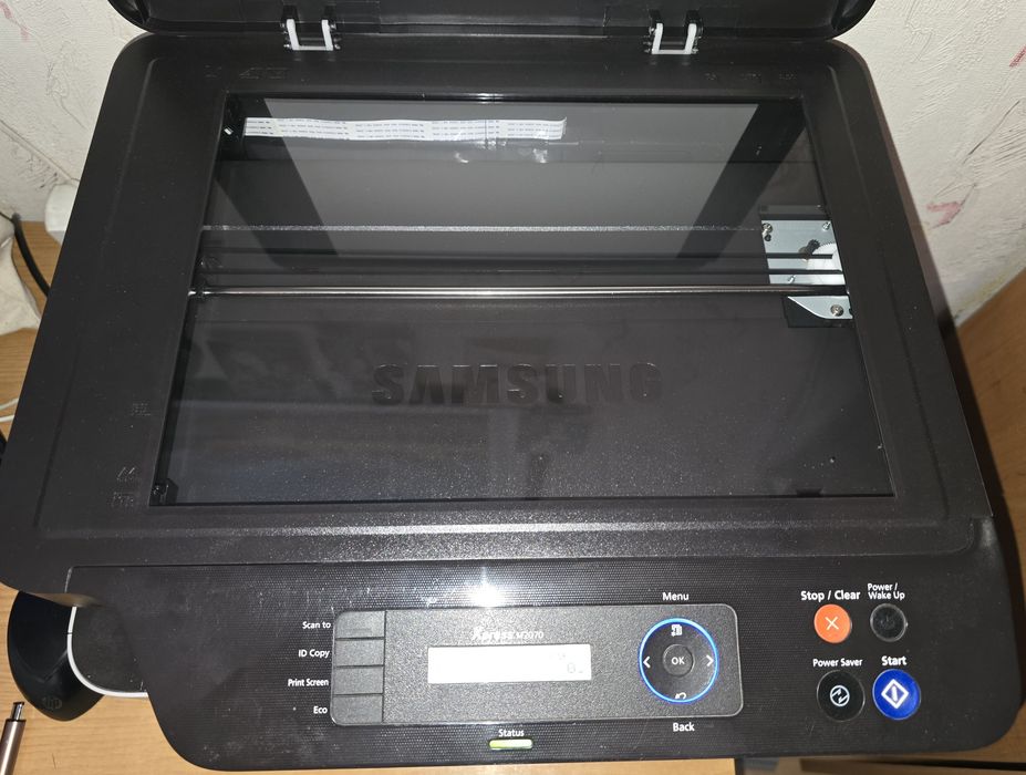 Samsung M2070  3в1 принтер, скенер, копирна машина