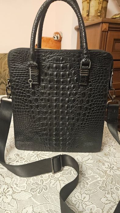 сумка кожаная 6500 тг