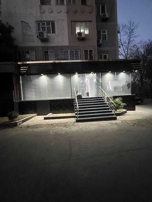 Сдам 87 м² Офис в Аренду. 1-Линия. ул. Бабура. Аэропорт. Яккасарайский