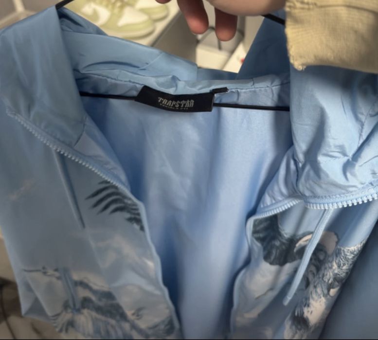 windbreaker trapstar