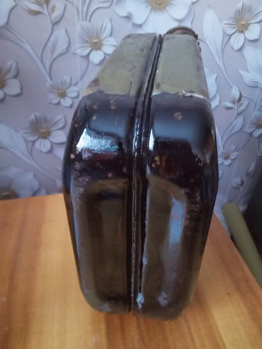 продам канистры бу