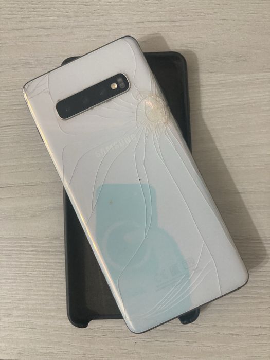 Samsung Galaxy S10+