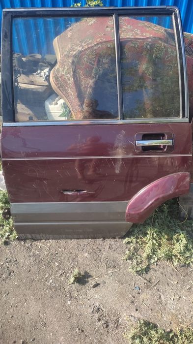 Запчасти на автомобиль продам срочно