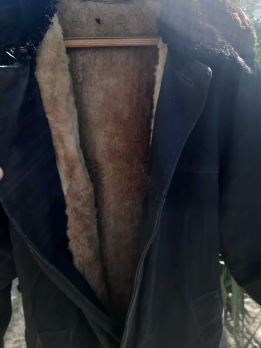 Полушубок обшитый " чёртовой кожей" 54 разм,почти новый