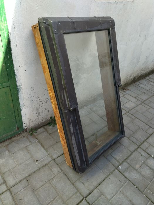 Покривен прозорец