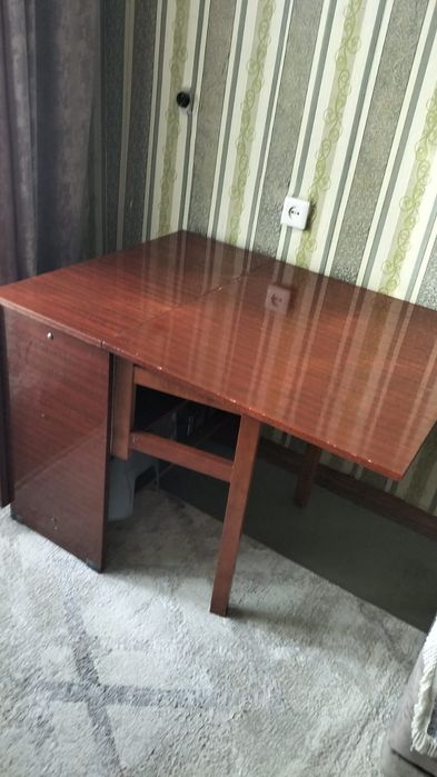 Продам раскладной стол