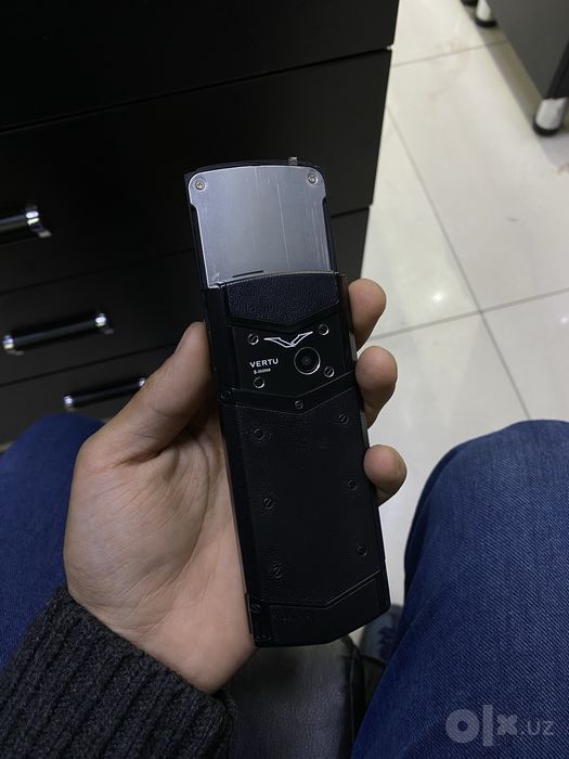 Vertu V888 pro sotiladi