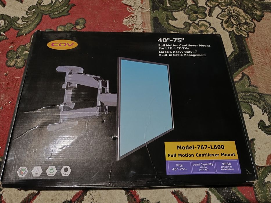 Настенное крепление для телевизора