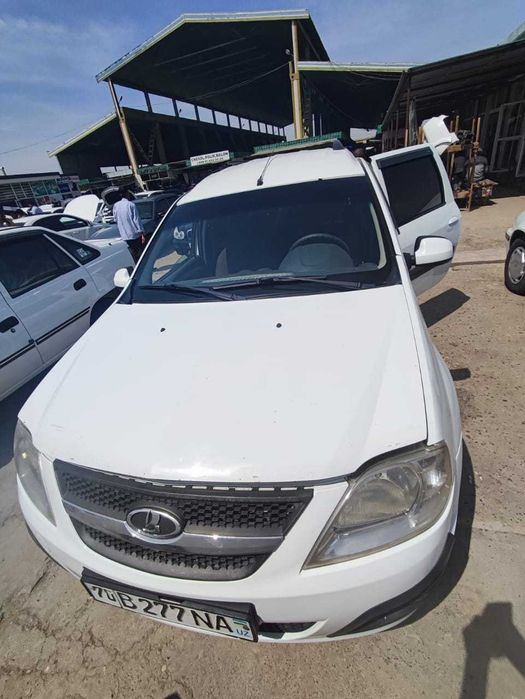 Lada largus 2015 reno mator