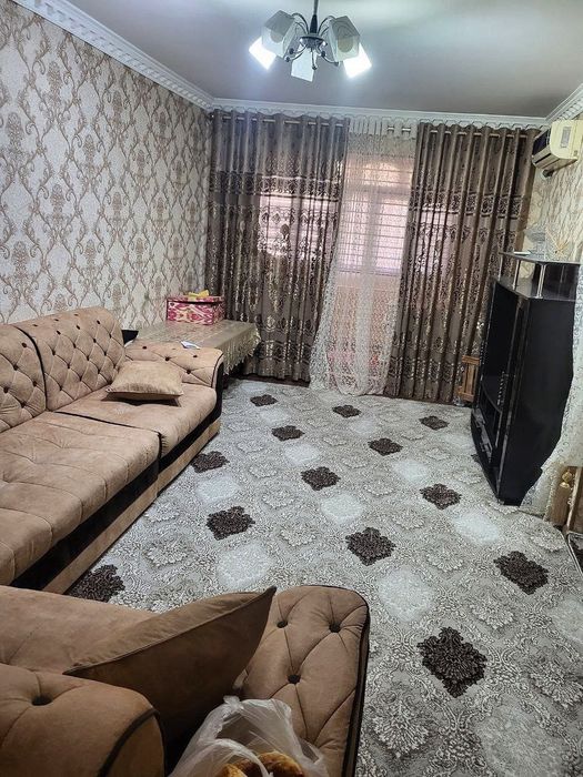 Сдаю квартиру рядом с метро Чиланзар и Олмазор.