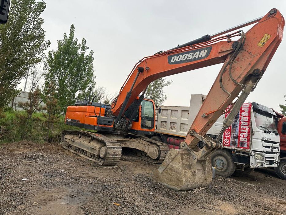 Экскаватор услуга Самосвал