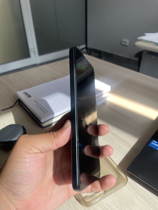 Продам телефон Realme C71
