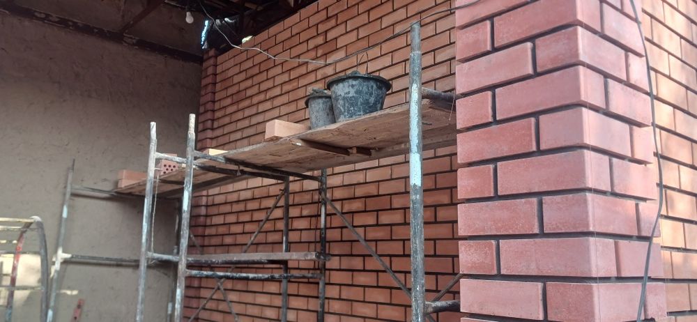 Balkonga g'isht teramiz