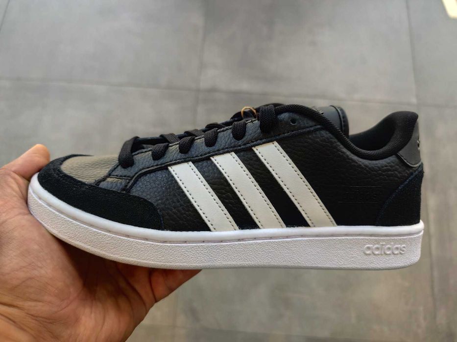 Мъжки маратонки   ADIDAS GRAND COURT SE  Оригинални   EU40 - 46 2/3