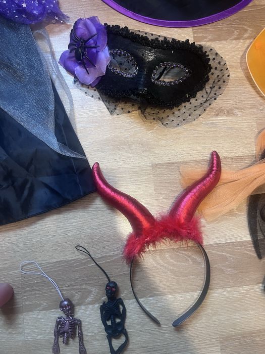 Хелуинска декорация и костюми