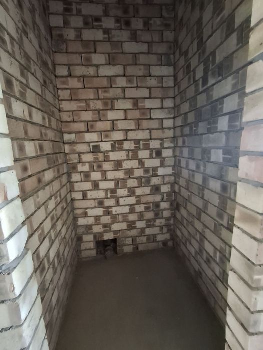 СРОЧНО! Продаётся 2-комнатная квартира в городе Чирчик