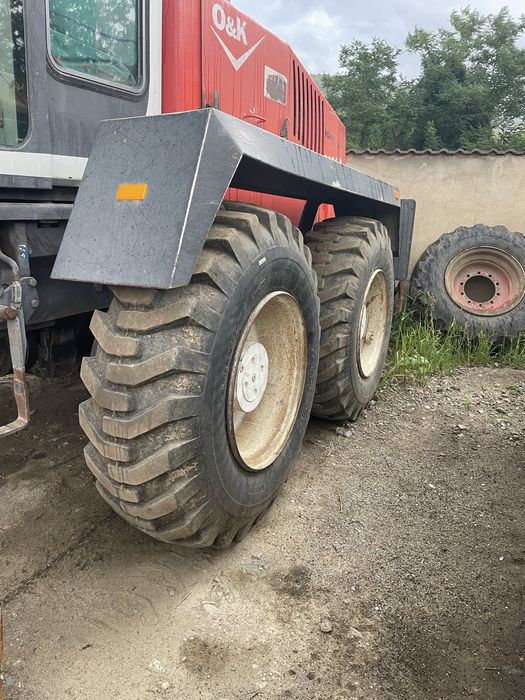 Vand sau inchiriez autogreder O&k F156  greder