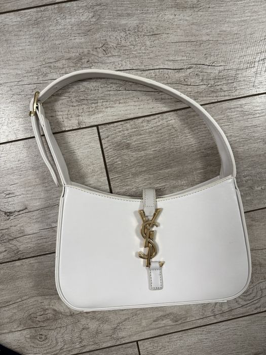 Сумка клатч белая