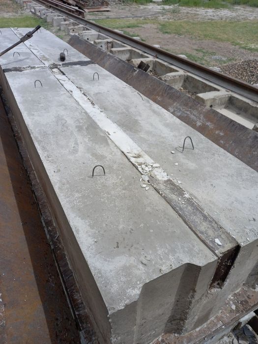 ФСБ блок колип сотилади. 2.40 - 4 талик