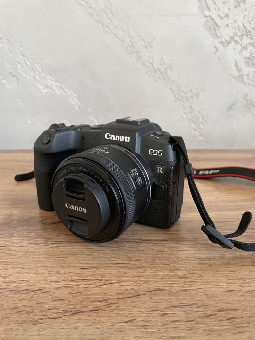 Canon RP + объектив 50mm 1.8