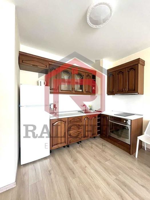 Двустаен апартамент в Затворен комплекс / Аспарухово