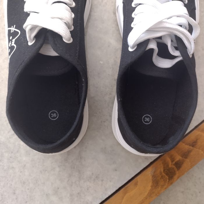 Черни Дамски Кецове