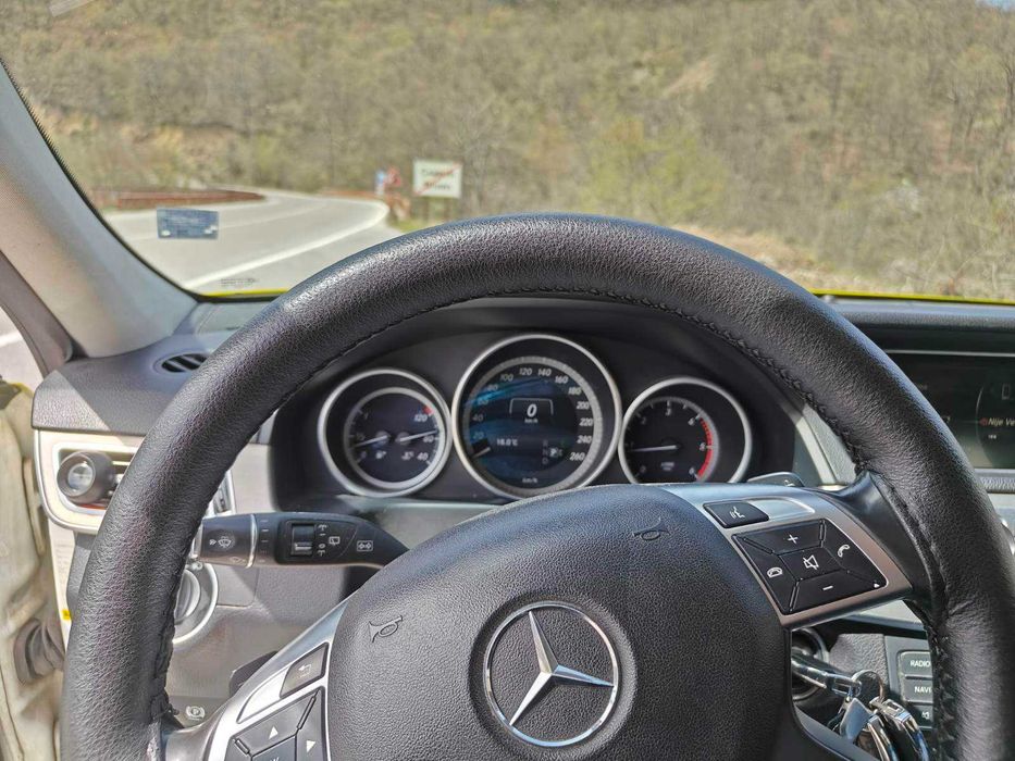 Mercedes Benz E 200