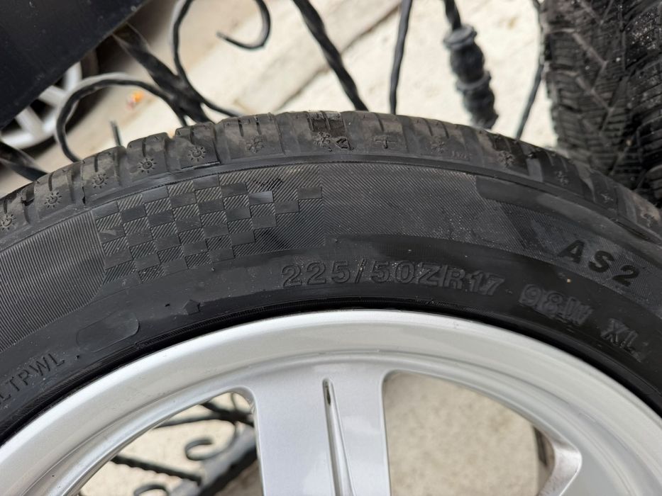 SUPER OFERTA Jante R17 impecabile cu anvelope noi rulate o săptămână pe mașină