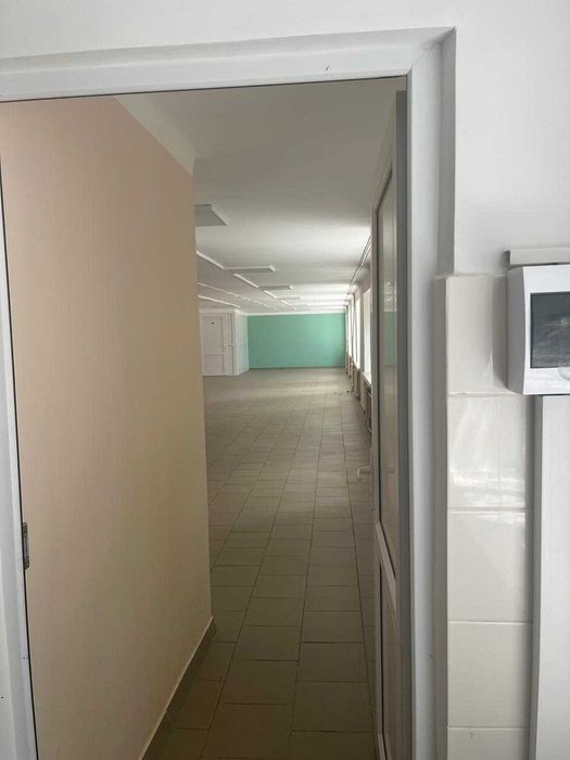 Продается помещение (1 этаж и подвал)