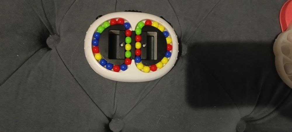 3 игрушки за все 1000 тг