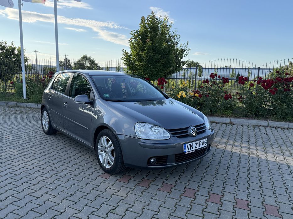 Golf V 1.6 benzina