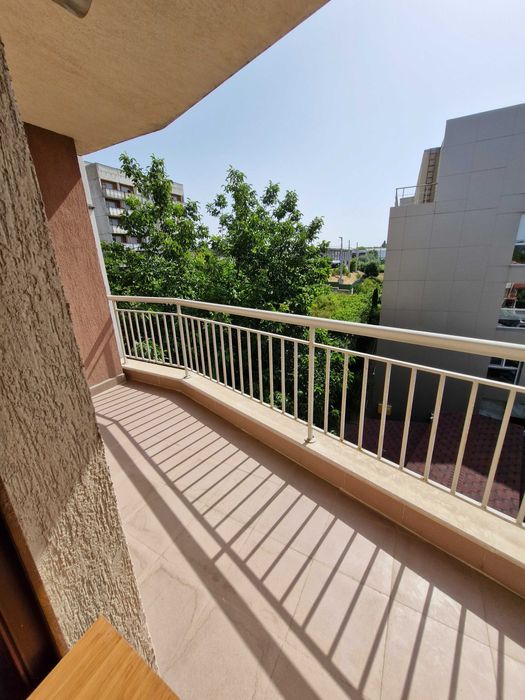 Продава се Четиристаен апартамент в Плевен, Дружба 2 - 131 кв.м за 993 €/кв.м - Снимка #10