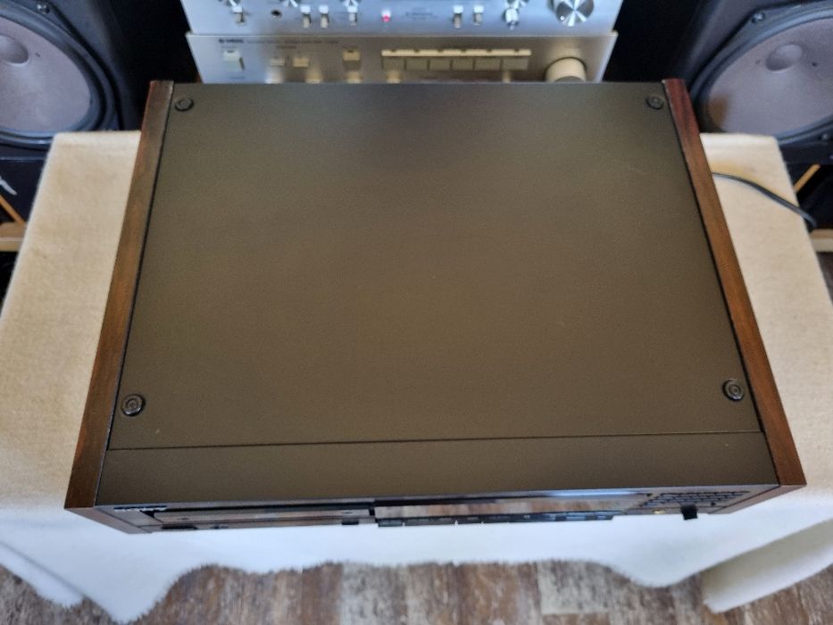 Cd Player Sony CDP - 338 ESD. Perfect functional.