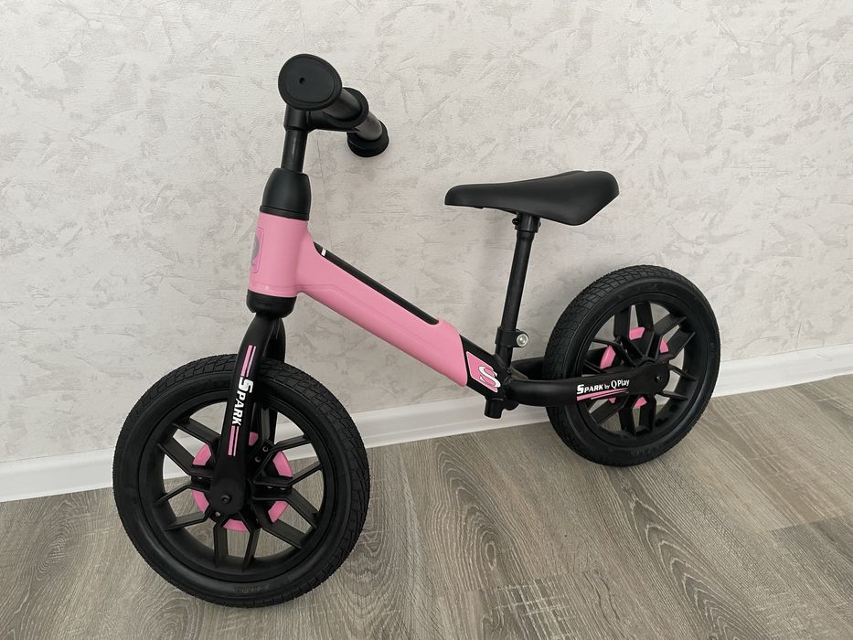 Беговел в отличном состоянии