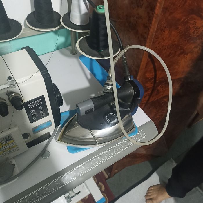 averlok tikuv moshina